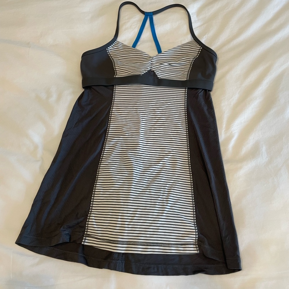 Lululemon size 6 Racerback Tank